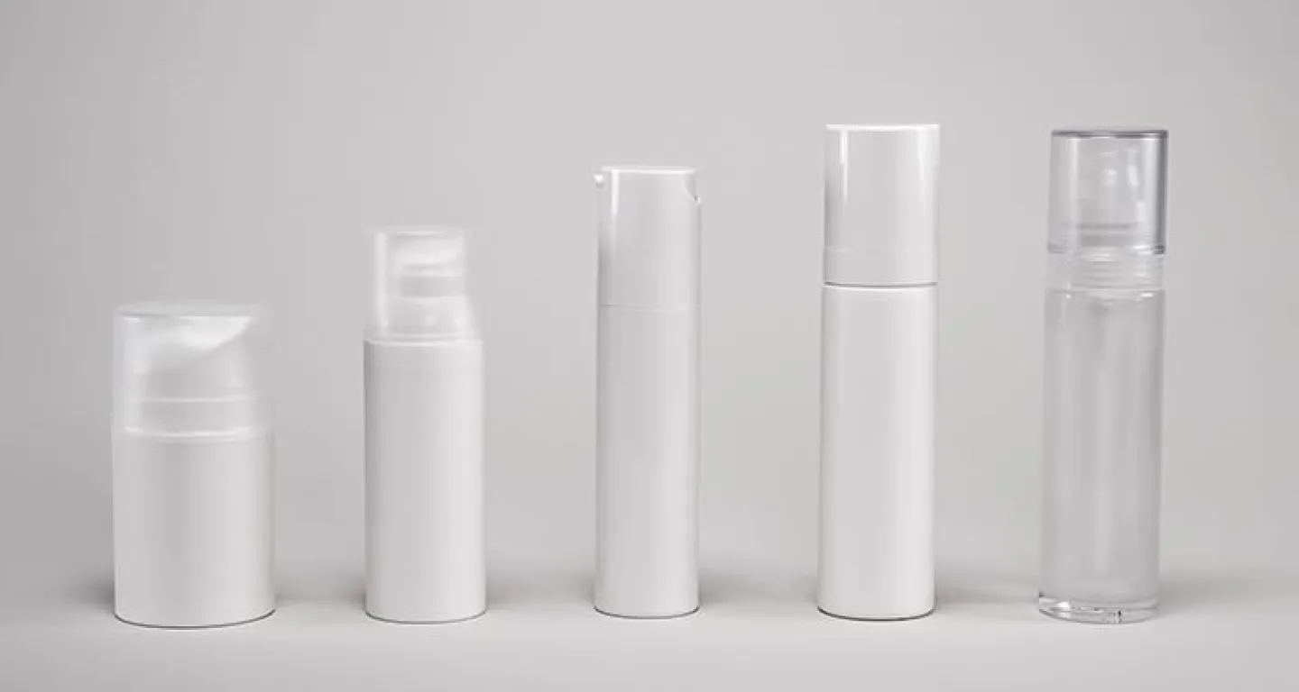 Airless dispenser flaskor